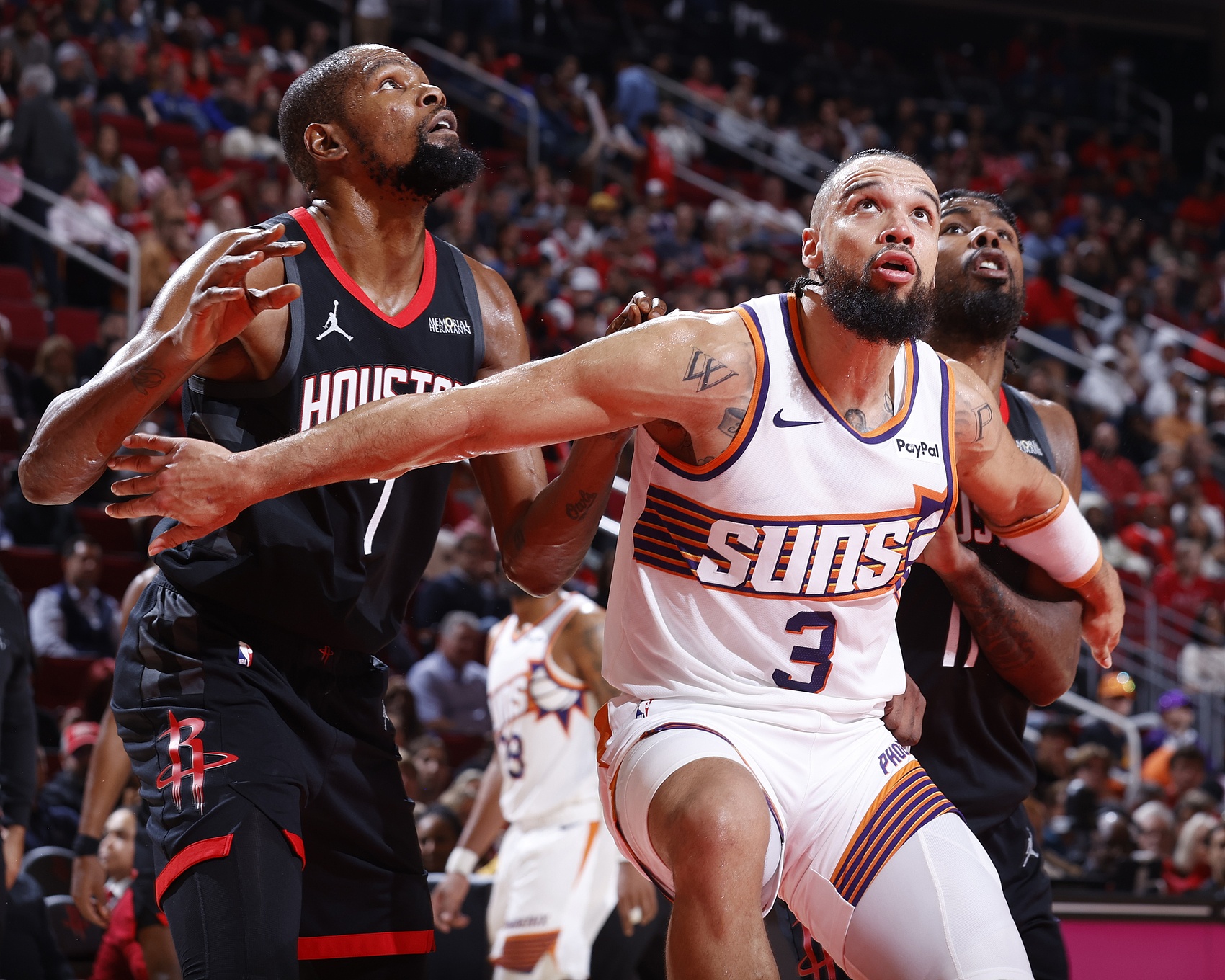 开云体育-中国官网登录入口-有理有据!KD生涯最差季场均20.3分4.4板 狄龙最佳季20.2分3.6板